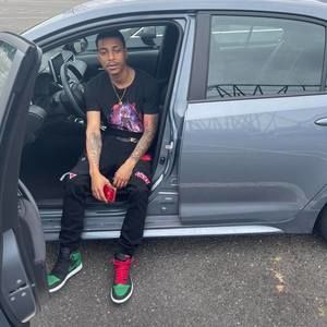 Meet your Posher, Marc